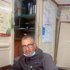 Meet your Posher, Andres